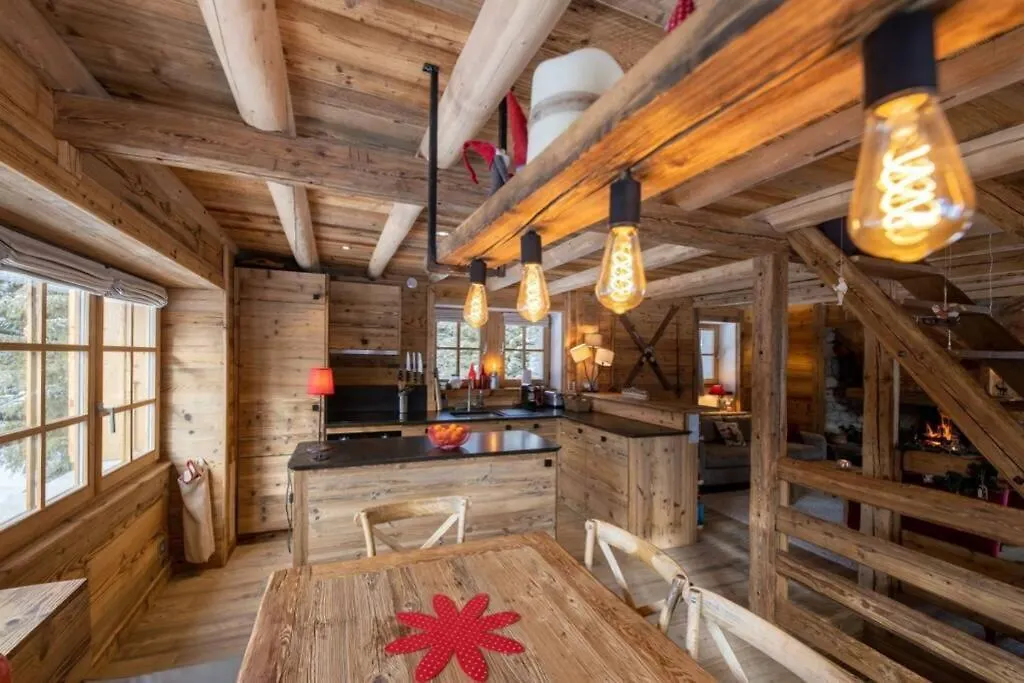Chalet bergerie au coeur du golf de Méribel Les Allues